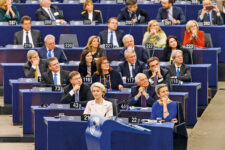 Ursula von der Leyen in einer Sitzung des Europäischen Parlaments