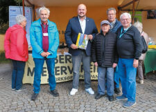 Bezirksgruppe mit Bezirksbürgermeister